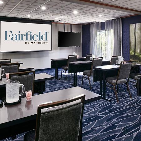 Fairfield Inn & Suites Detroit Livonia Bagian luar foto