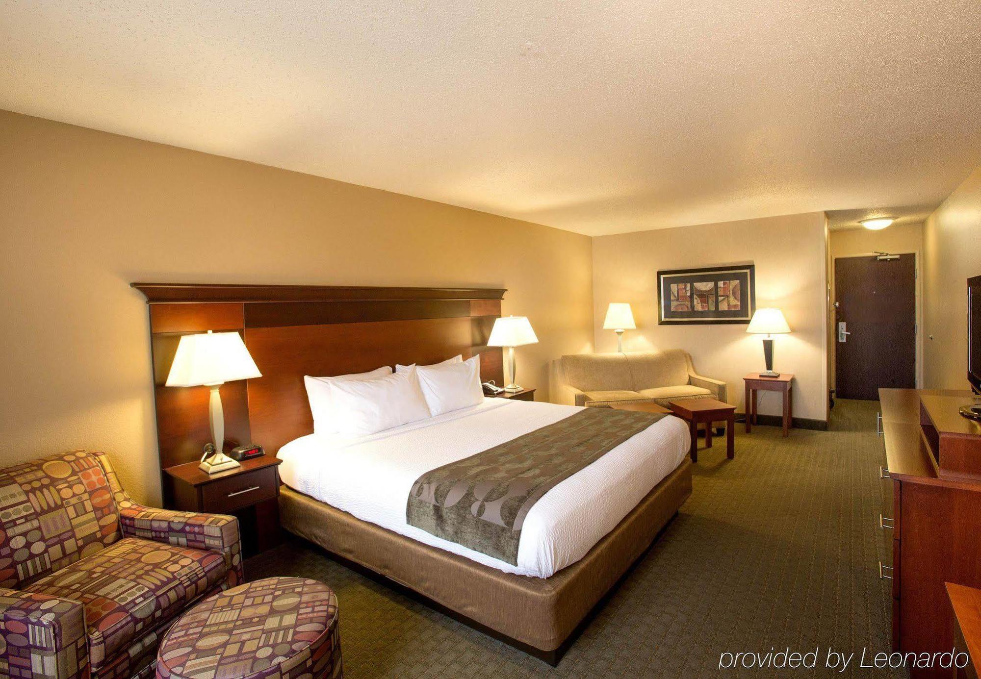 Fairfield Inn & Suites Detroit Livonia Bagian luar foto